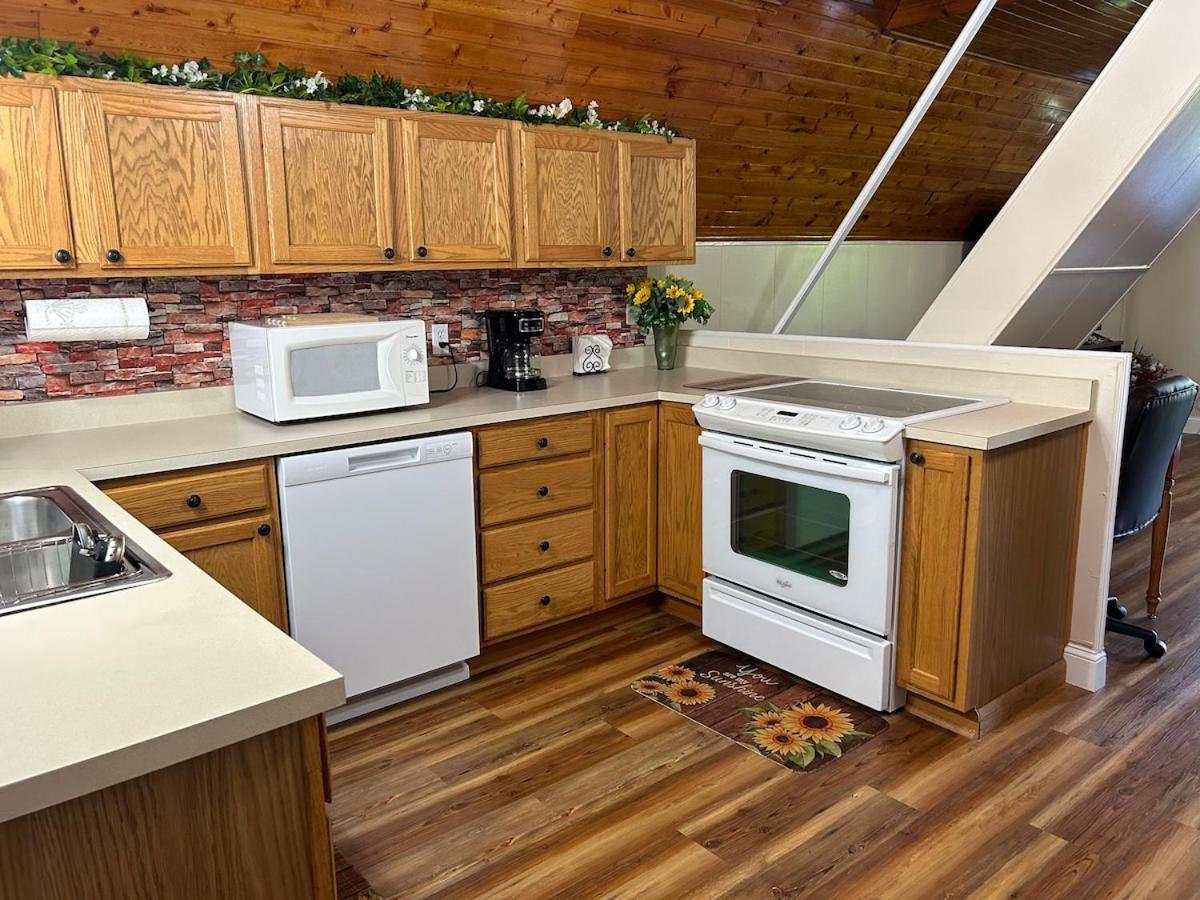 Cherokee Cabin-Cave Run Lake And Cliff Views-Red River Gorge Big Woods Exterior photo